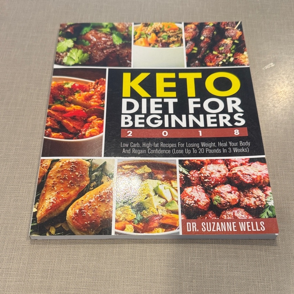 Keto Diet for Beginners Cookbook - Yellow & Black Cover